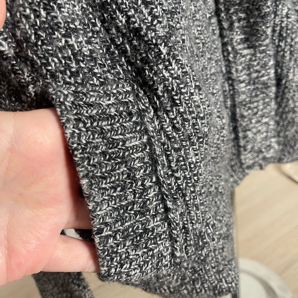 velvet Graham & Spencer | Marled One Button Wool Cashmere Blend Front Sweater - Picture 2 of 7